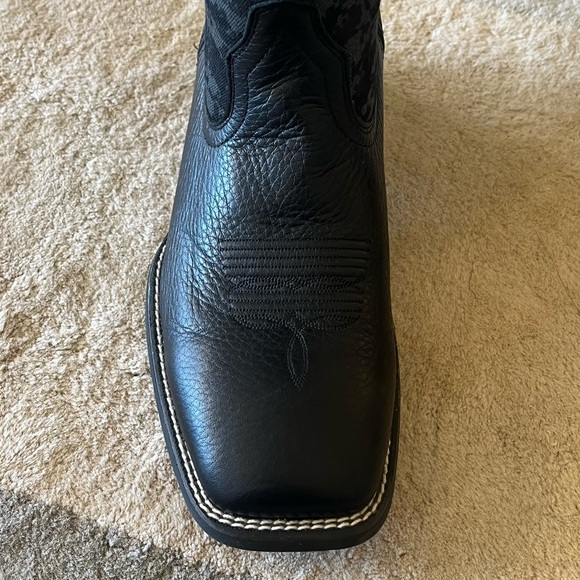 Ariat Mens Boots - Picture 3 of 8